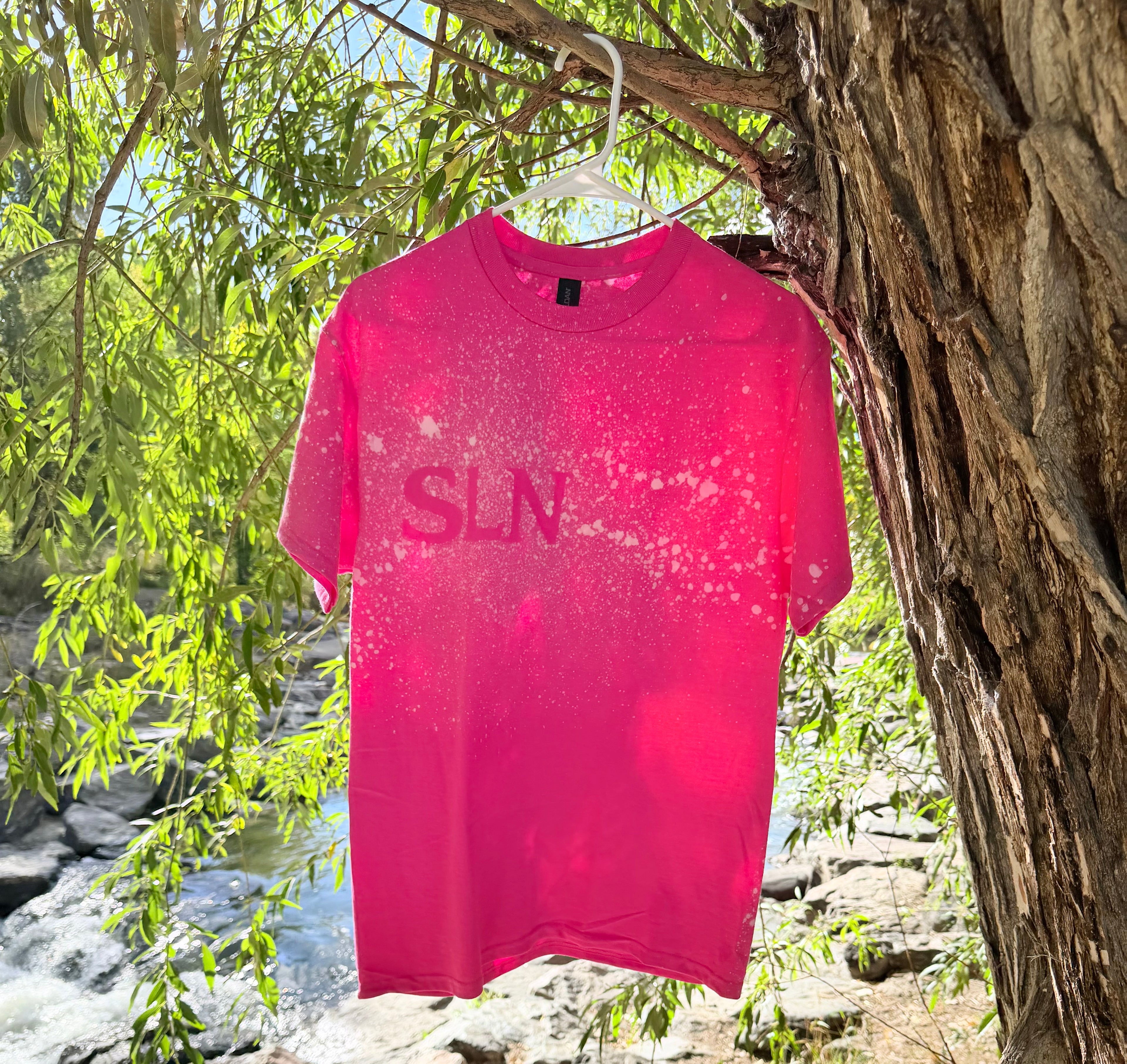 SLN Bleached Collection T